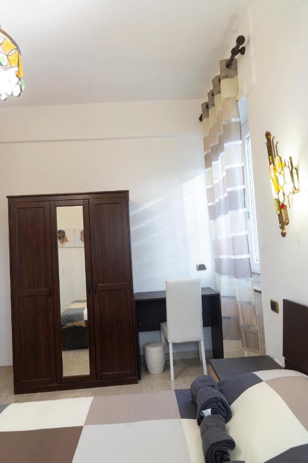 Отель Pasqualina'S House Рим Экстерьер фото