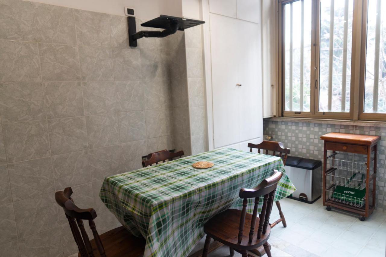 Отель Pasqualina'S House Рим Экстерьер фото
